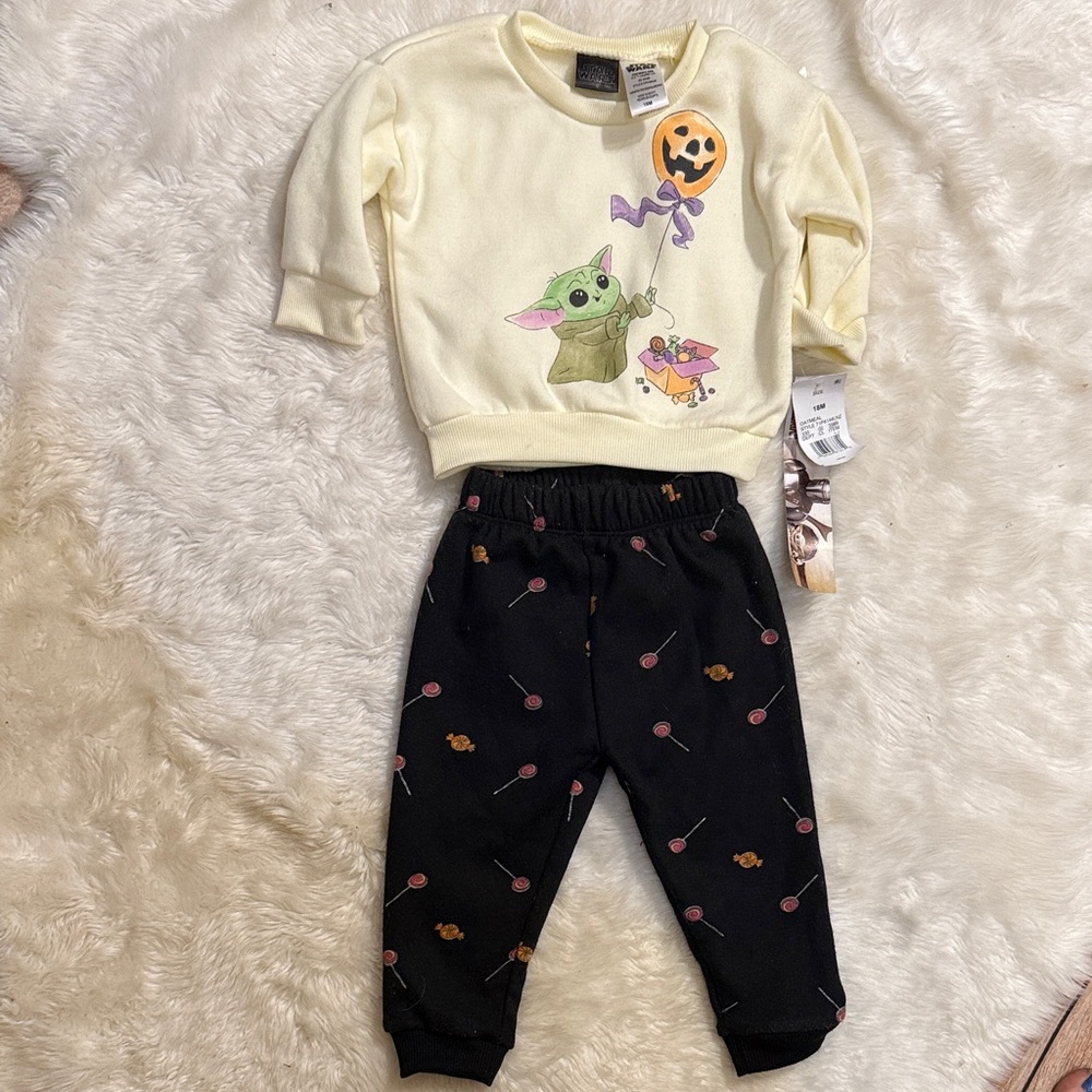 Baby Yoda Star Wars Halloween two piece jogging suit set. 18 months NWT